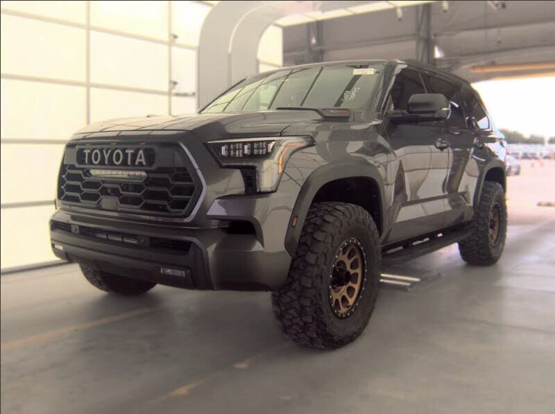 2023 TOYOTA Sequoia
