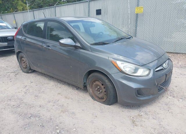 2012 HYUNDAI Accent