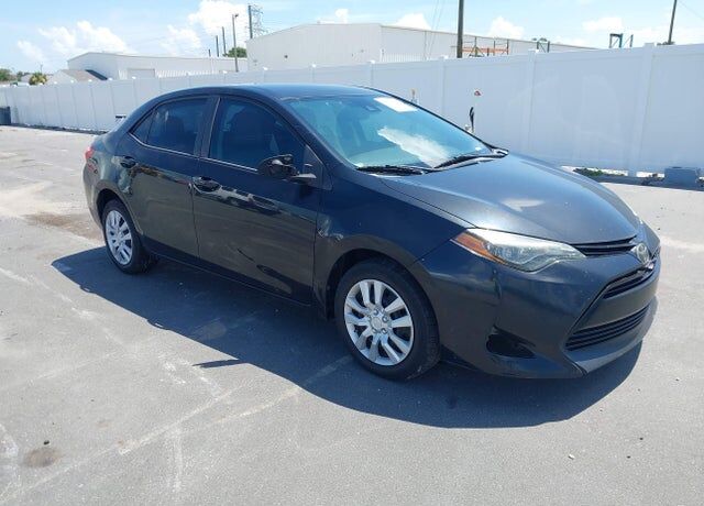 2018 TOYOTA Corolla