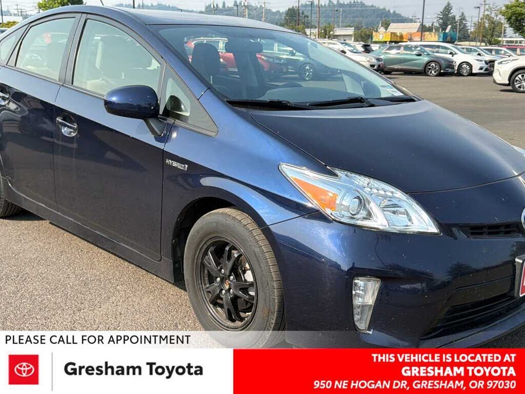 2015 TOYOTA PRIUS