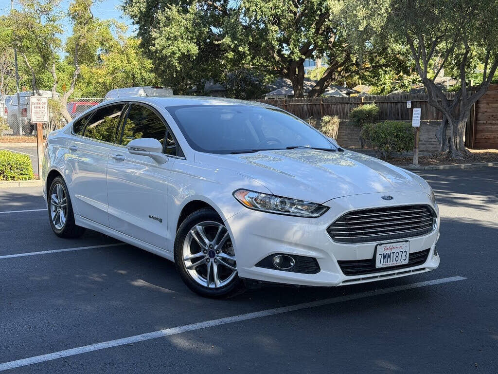 2015 FORD Fusion