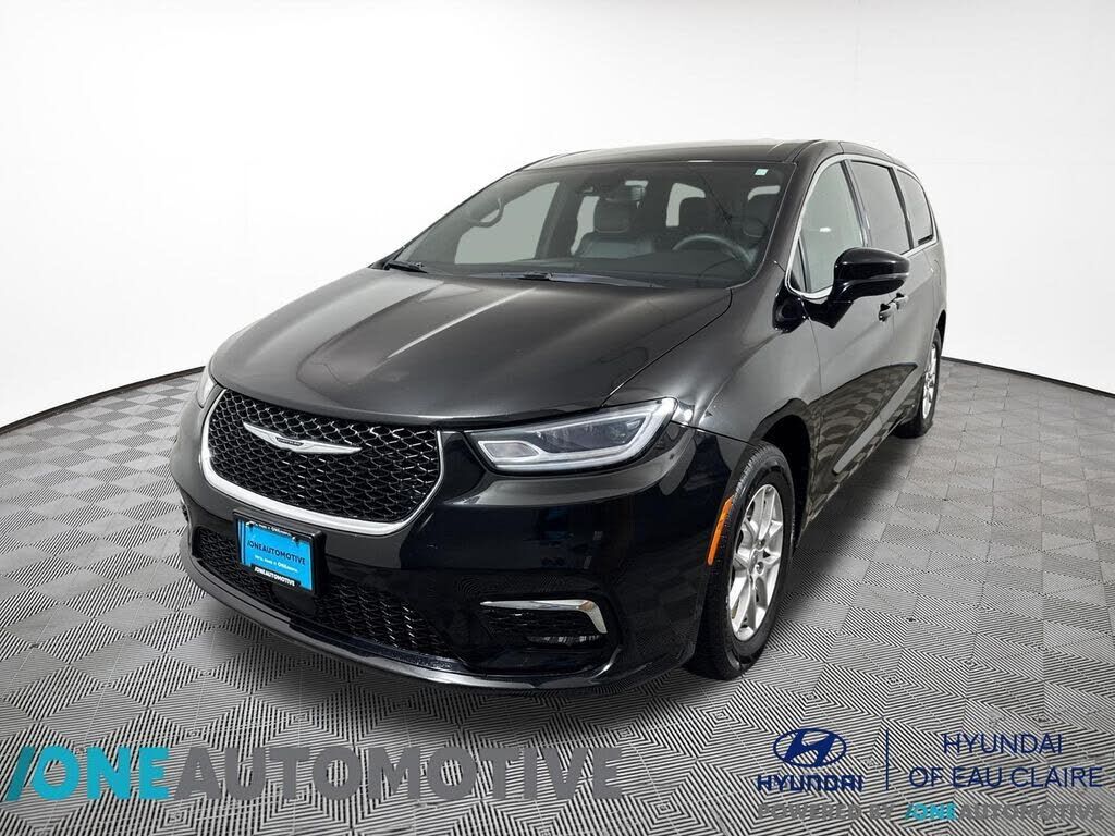 2025 CHRYSLER Pacifica