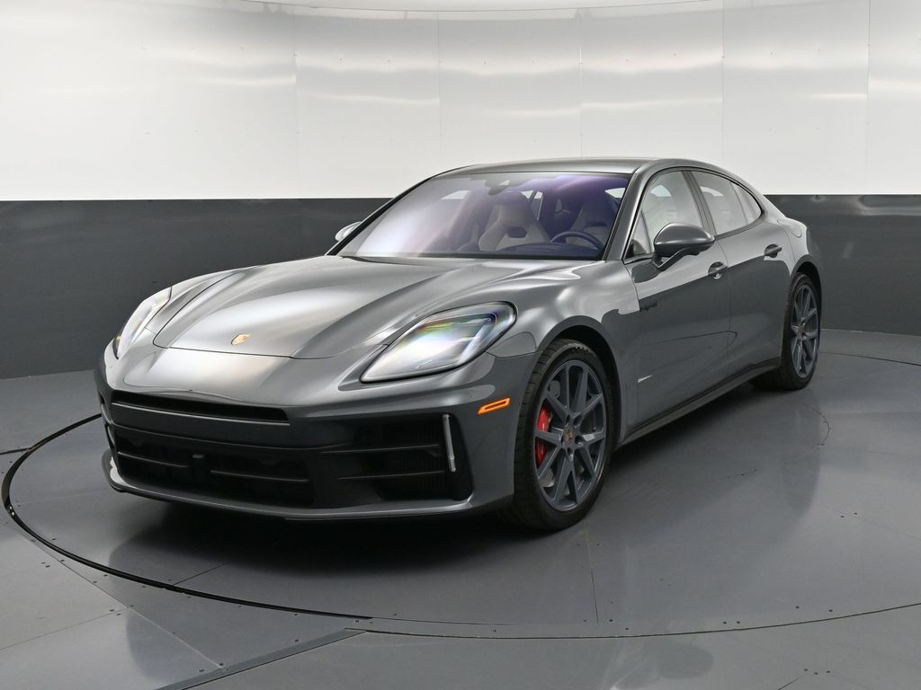 2025 PORSCHE Panamera