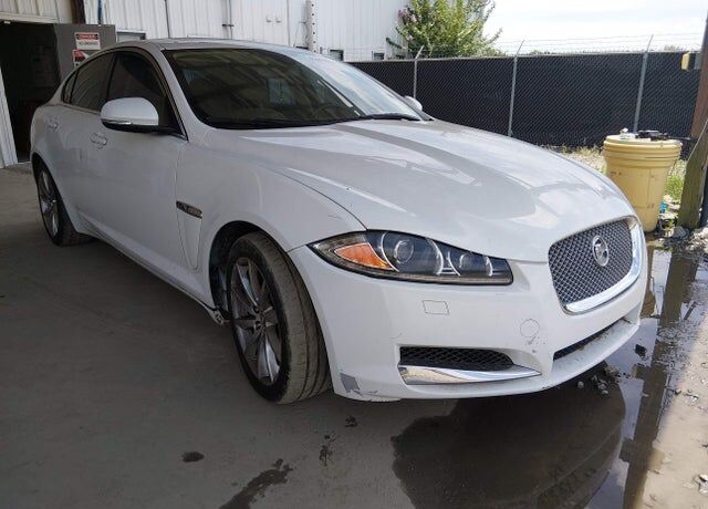 2013 JAGUAR XF