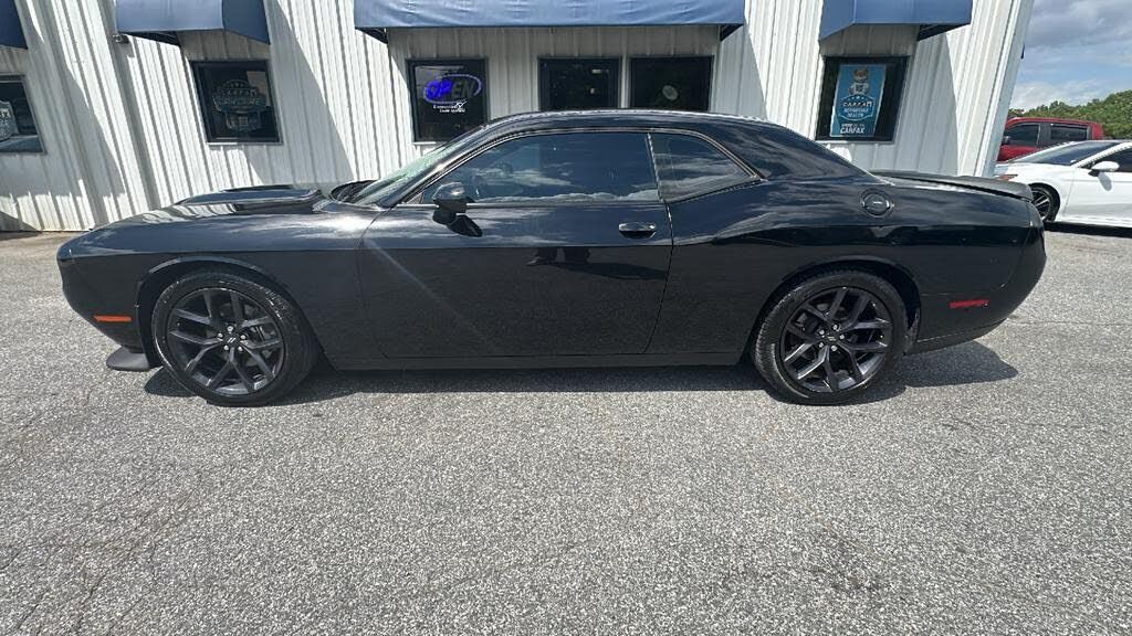 2021 DODGE Challenger