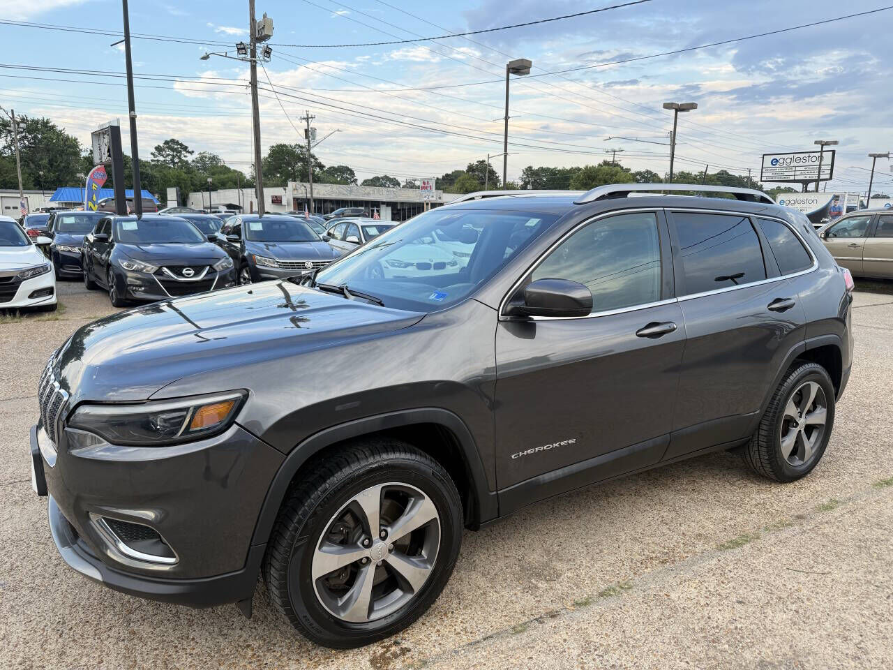 2019 JEEP Cherokee