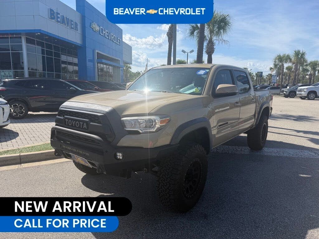 2017 TOYOTA Tacoma