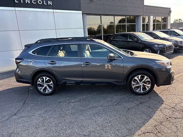 2021 SUBARU Outback