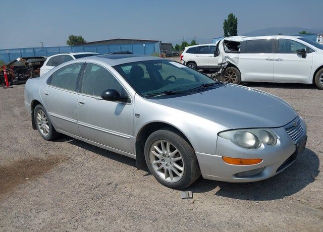 2002 CHRYSLER 300