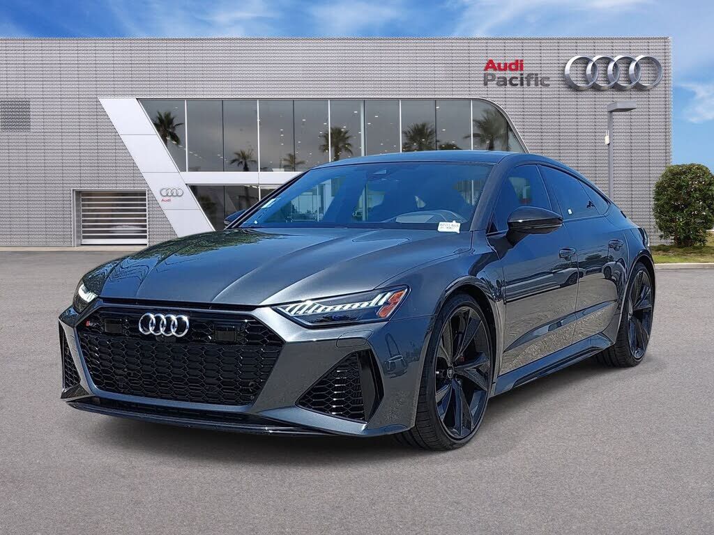 2023 AUDI RS7