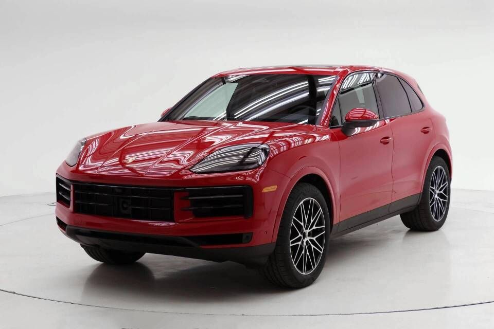 2026 PORSCHE Cayenne