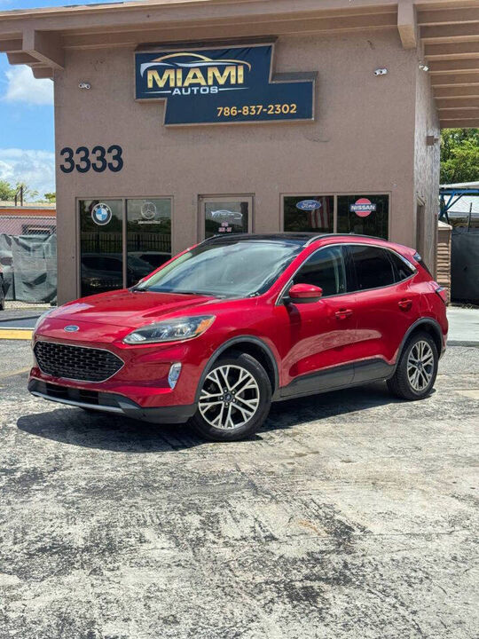 2020 FORD Escape
