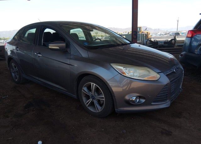 2014 FORD Focus