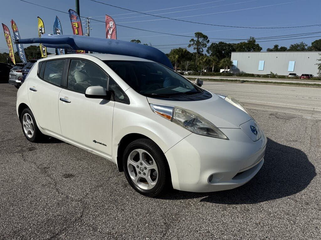 2015 NISSAN Leaf