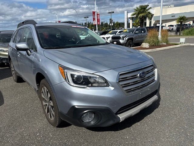 2015 SUBARU Outback