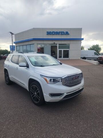2017 GMC Acadia