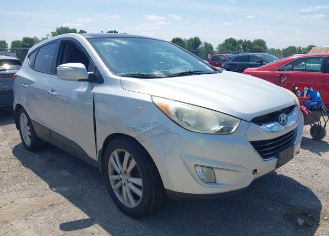 2013 HYUNDAI Tucson