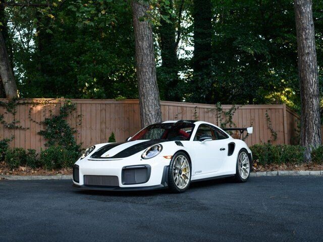 2018 PORSCHE 911