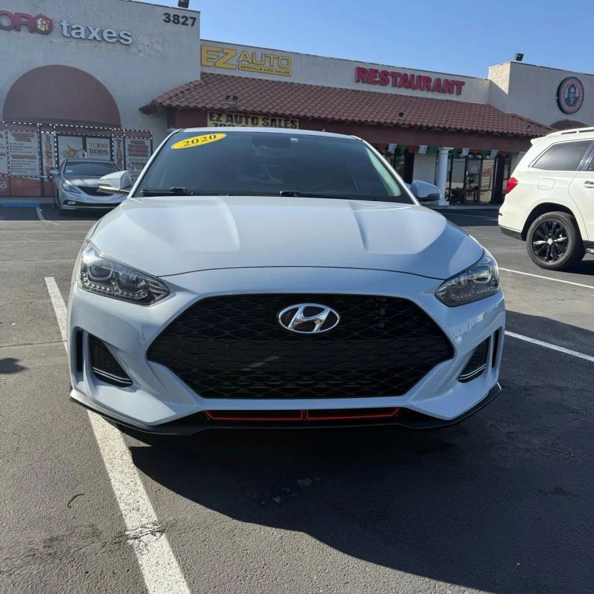 2020 HYUNDAI Veloster