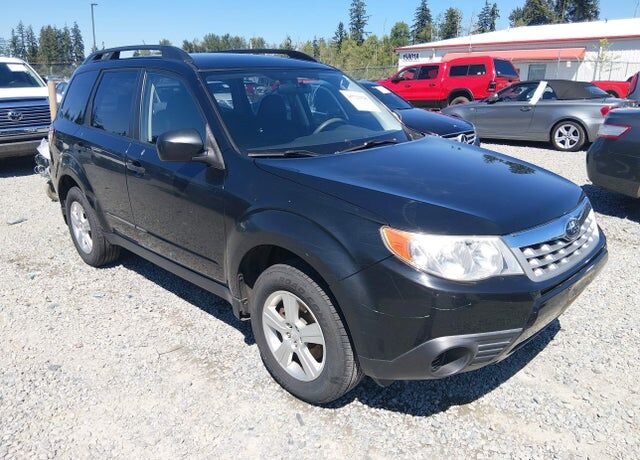 2013 SUBARU Forester