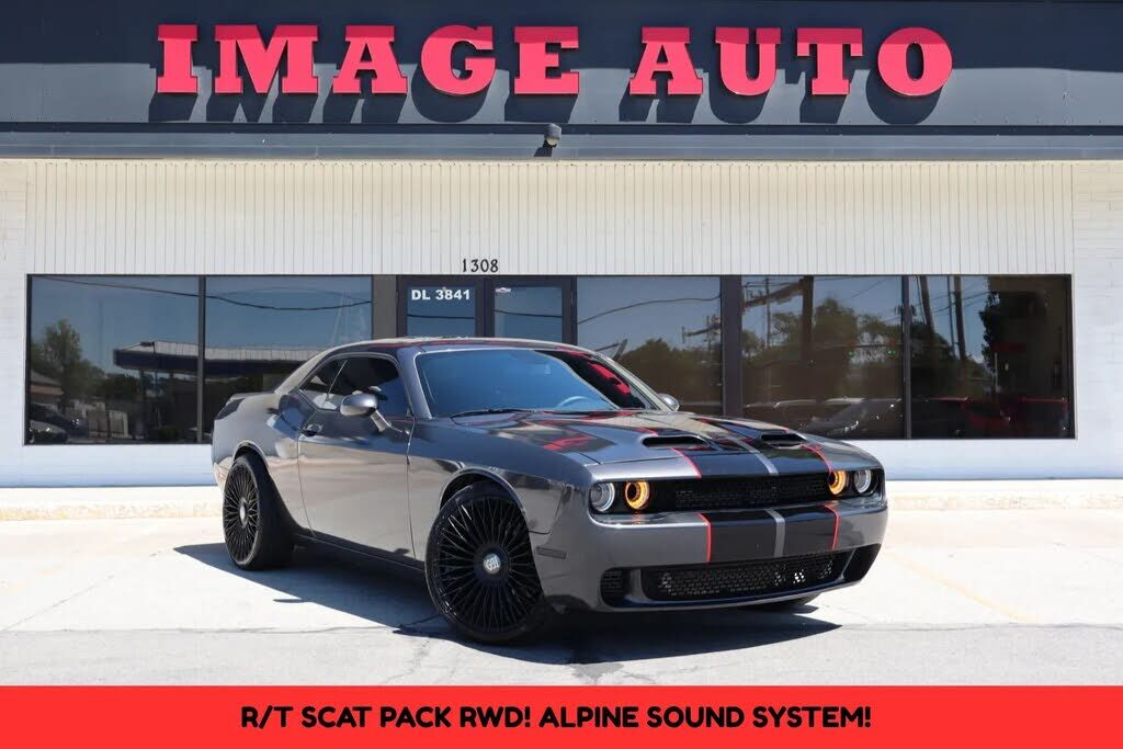 2019 DODGE Challenger