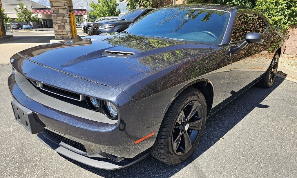 2019 DODGE Challenger