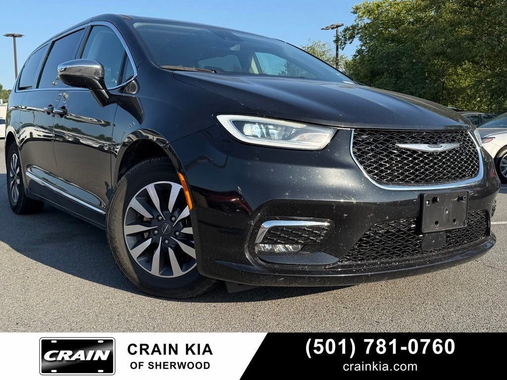 2023 CHRYSLER Pacifica