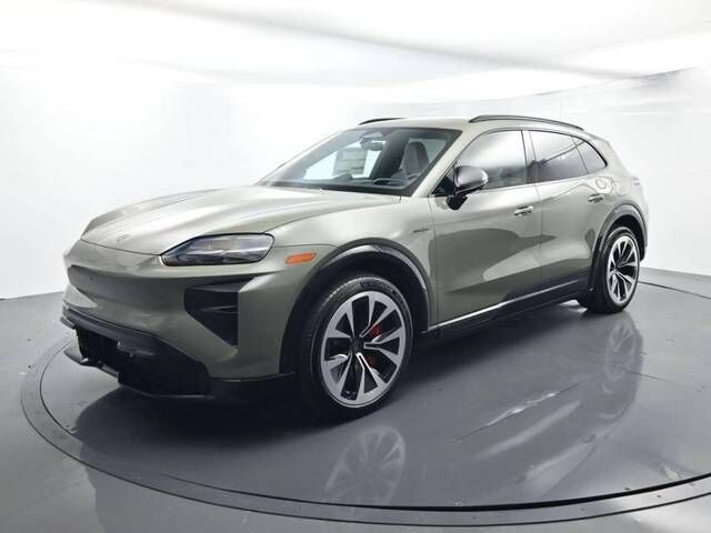 2026 PORSCHE Cayenne
