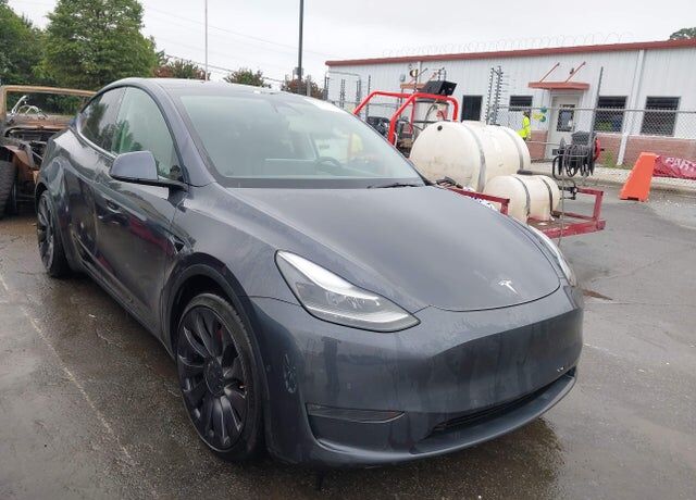 2021 TESLA Model Y