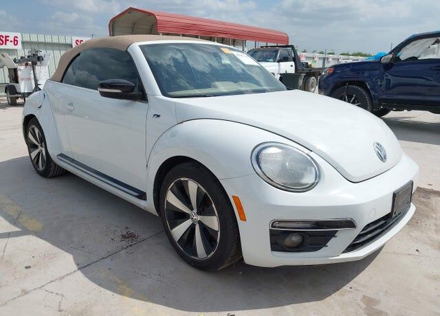 2015 VOLKSWAGEN Beetle