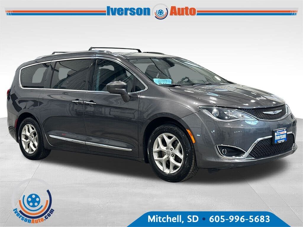 2020 CHRYSLER Pacifica
