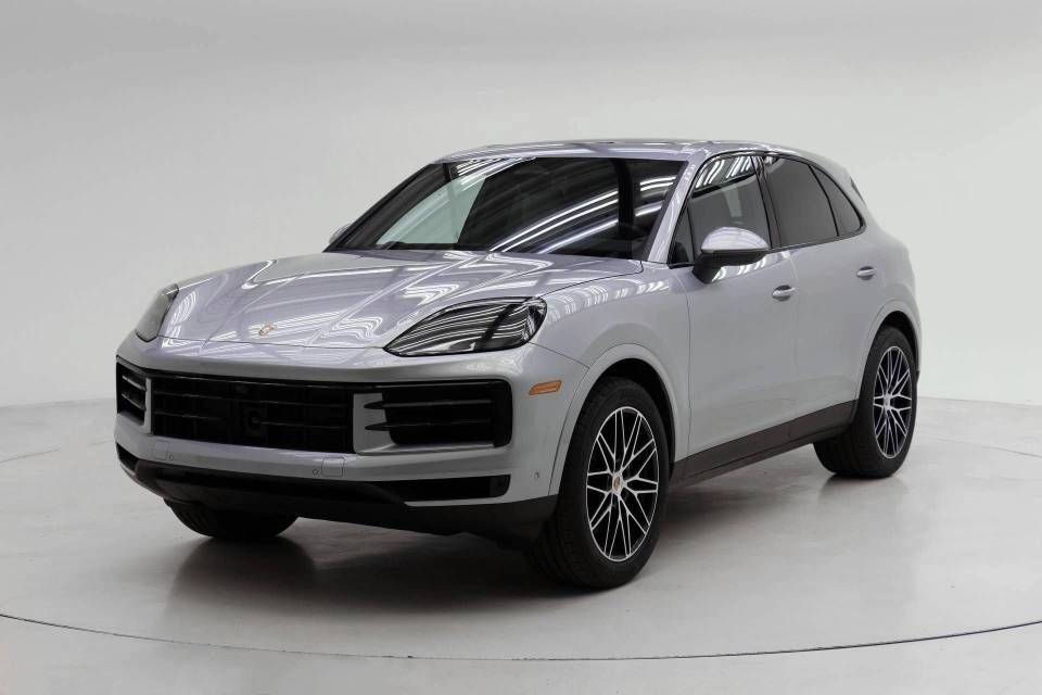 2026 PORSCHE Cayenne