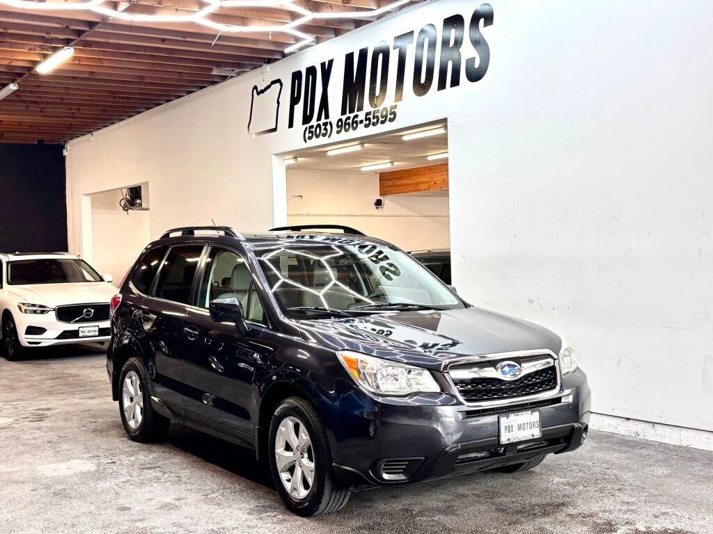 2014 SUBARU Forester