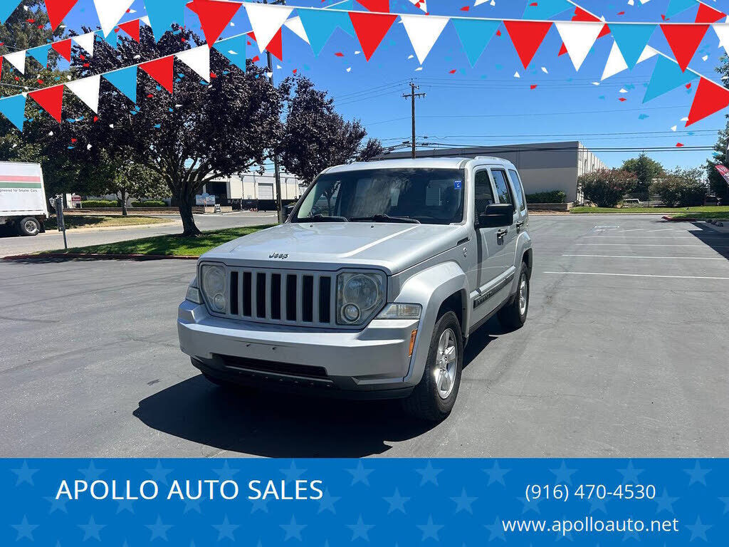 2011 JEEP Liberty