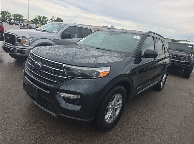 2022 FORD Explorer