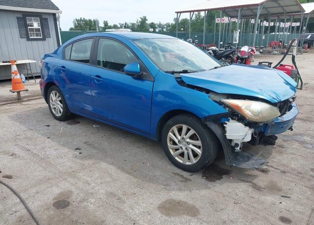 2012 MAZDA Mazda3