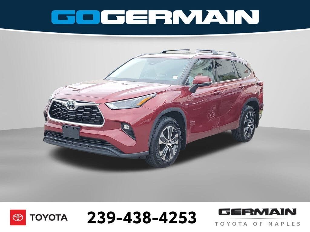 2022 TOYOTA Highlander