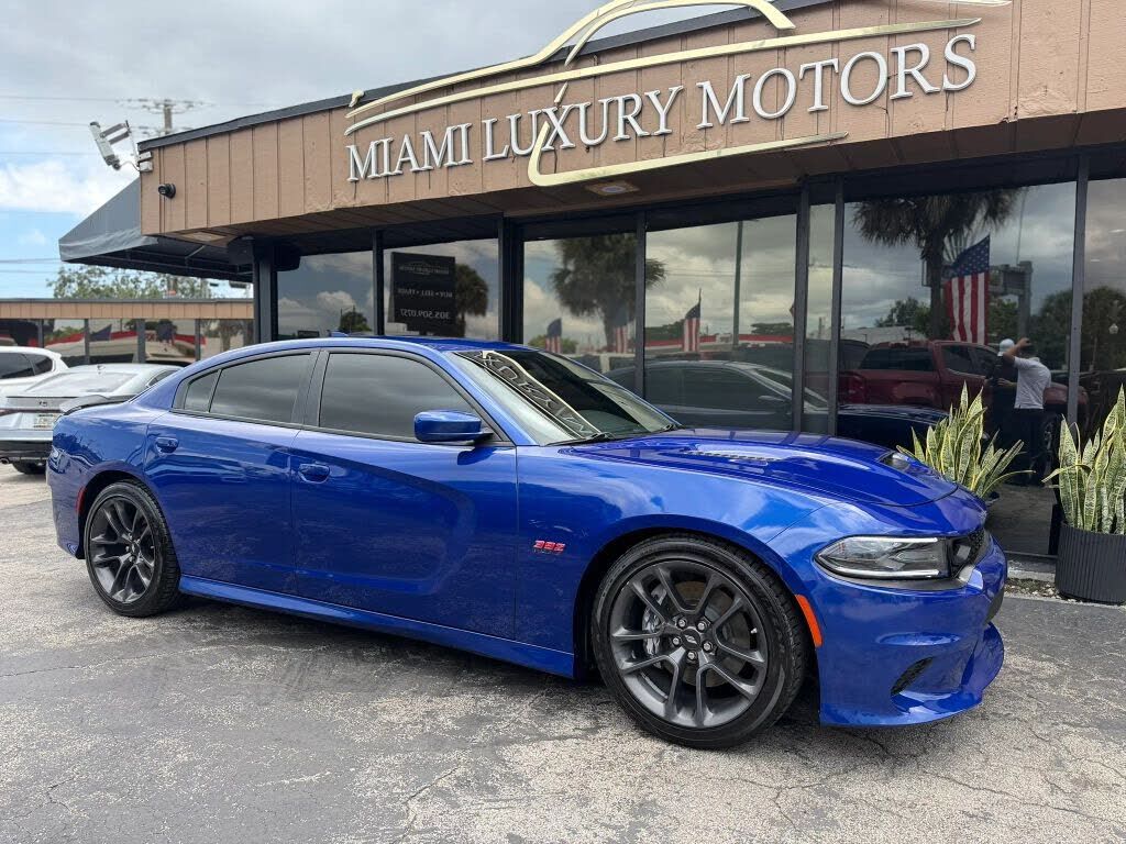 2021 DODGE Charger