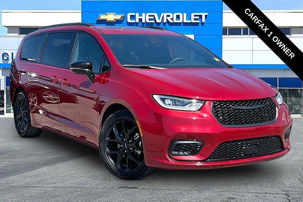 2025 CHRYSLER Pacifica