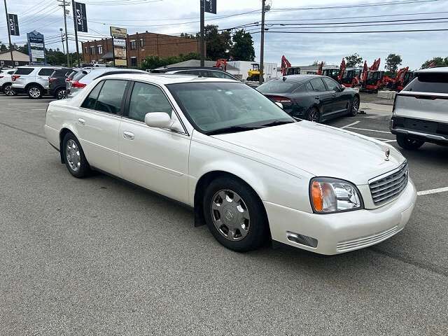 2002 CADILLAC Deville