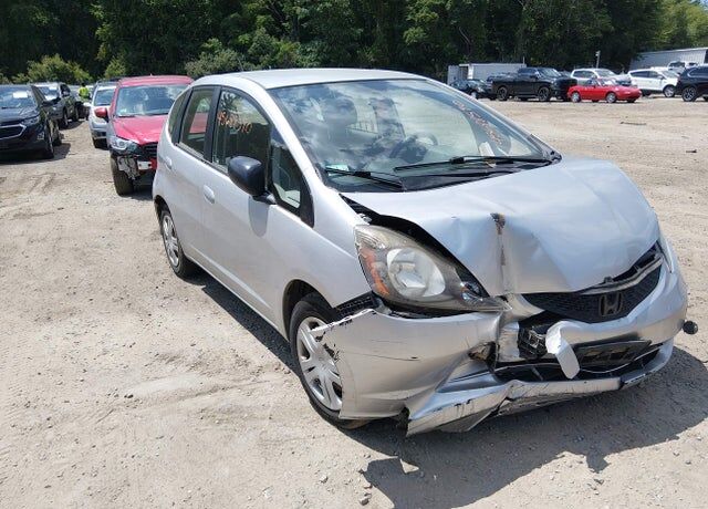 2011 HONDA Fit