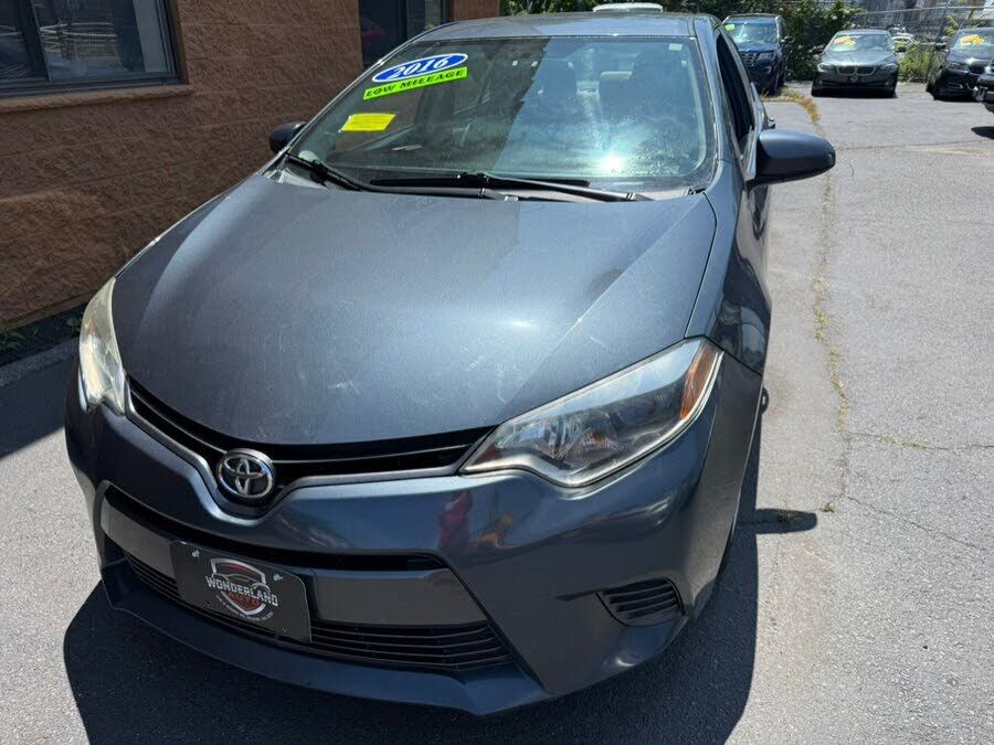 2016 TOYOTA Corolla