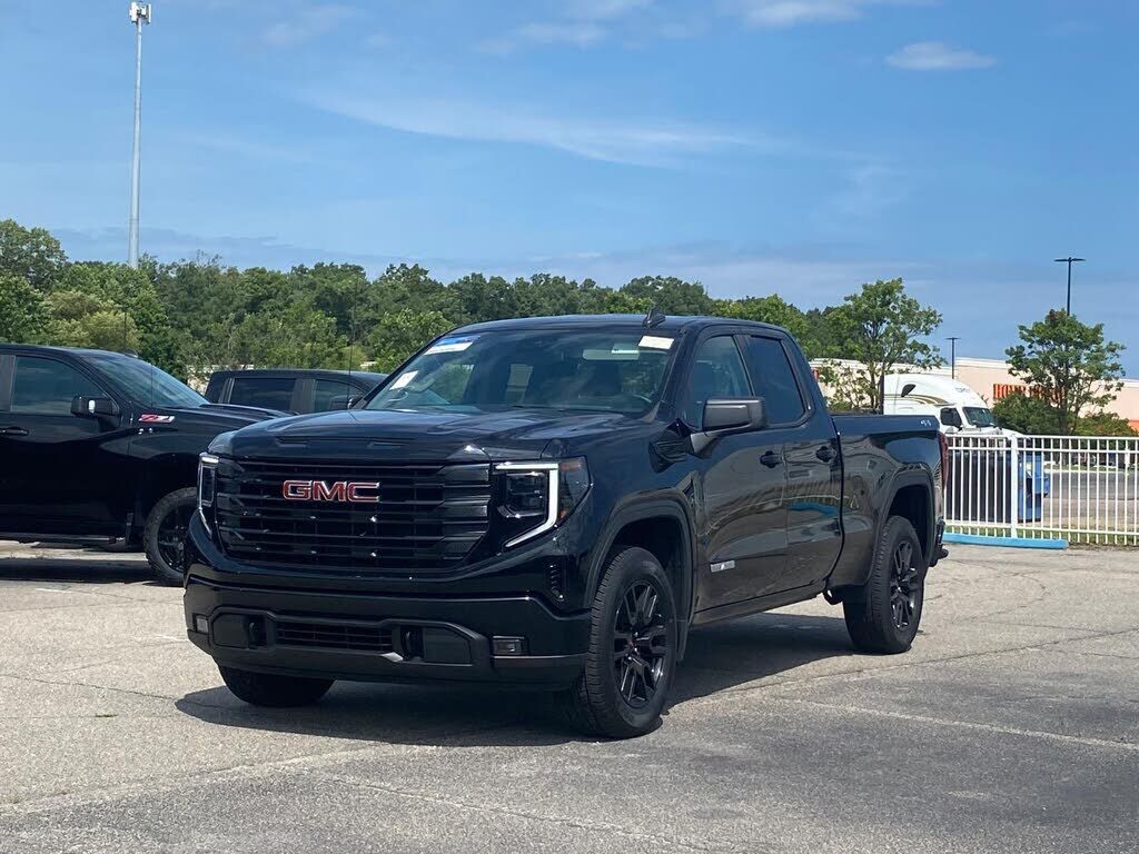 2023 GMC Sierra