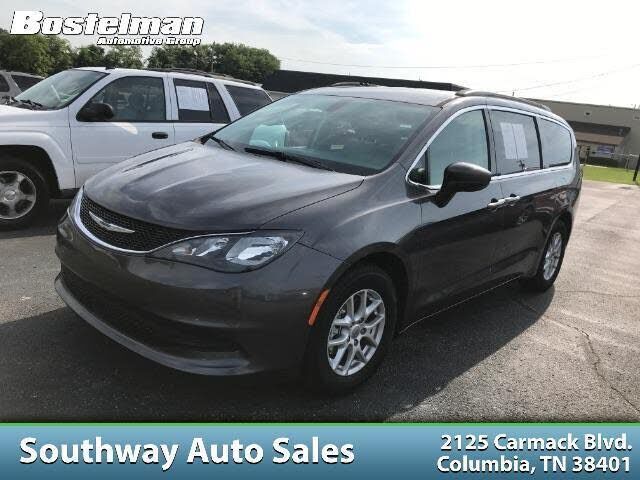 2021 CHRYSLER Voyager