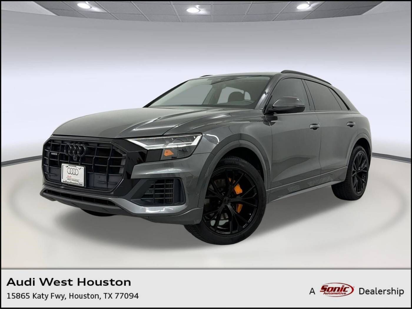 2022 AUDI Q8