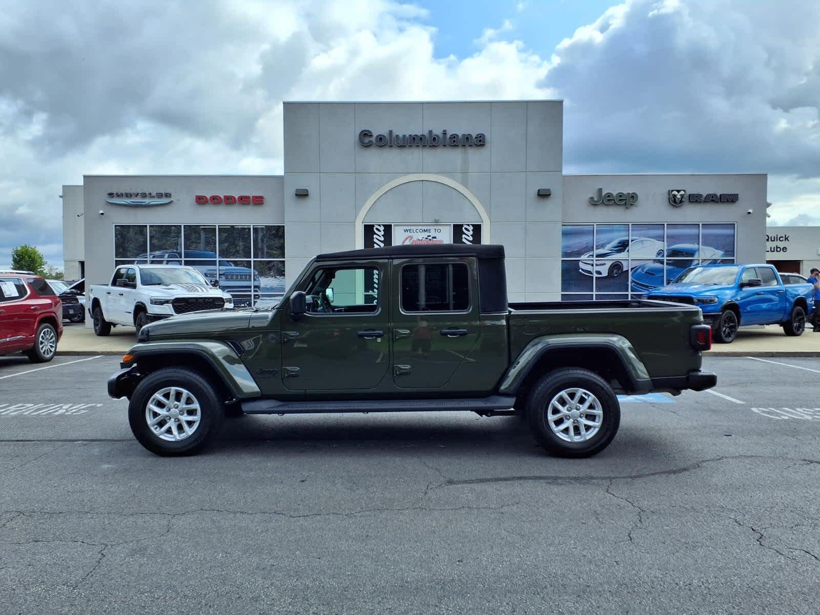 2023 JEEP Gladiator