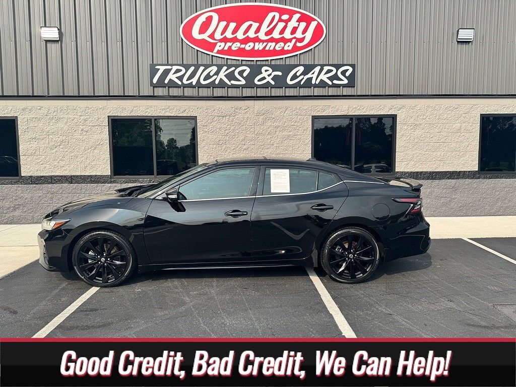 2019 NISSAN Maxima