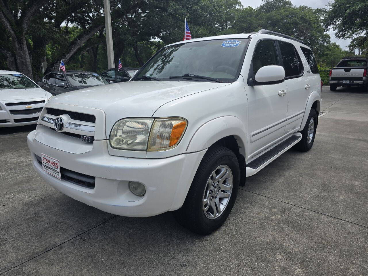 2005 TOYOTA Sequoia