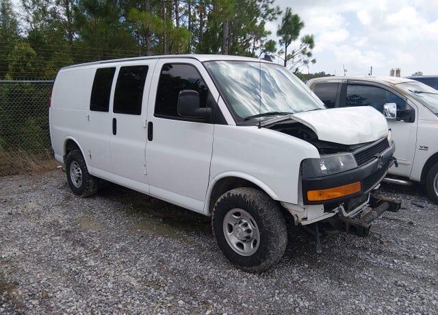 2021 CHEVROLET Express