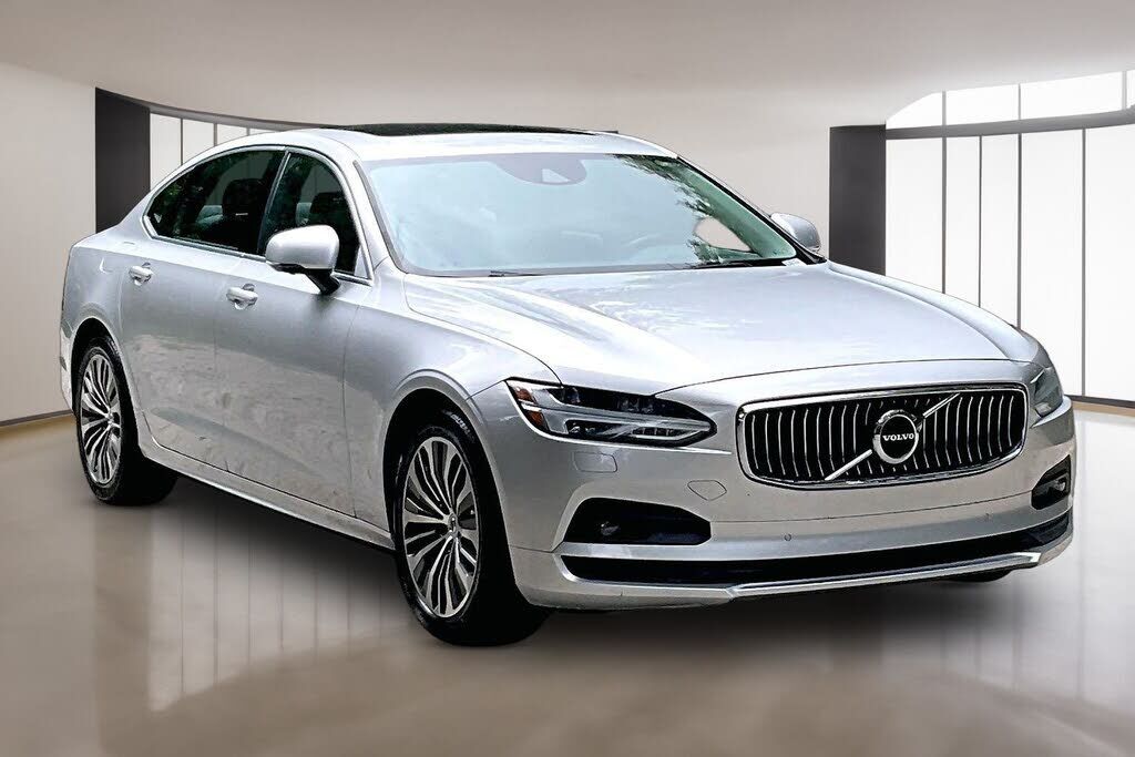 2021 VOLVO S90